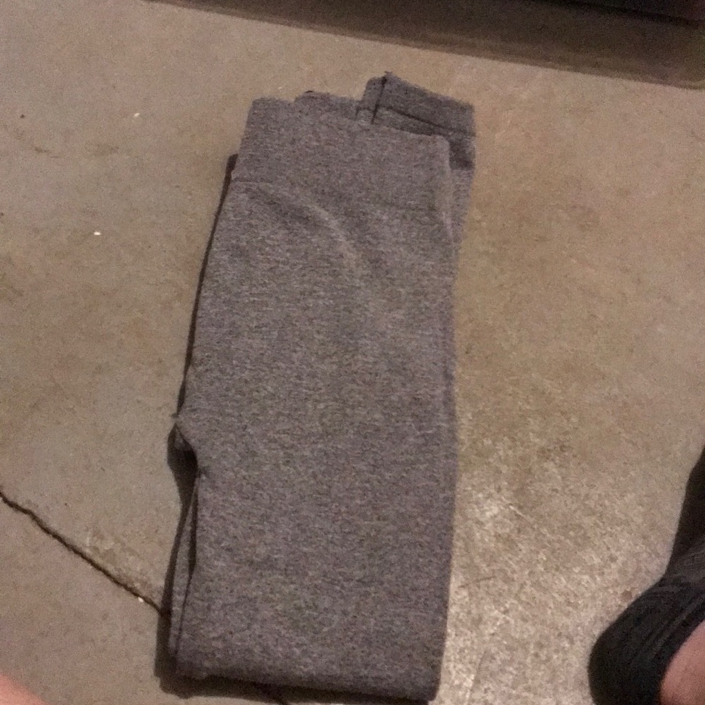 Grey leggings